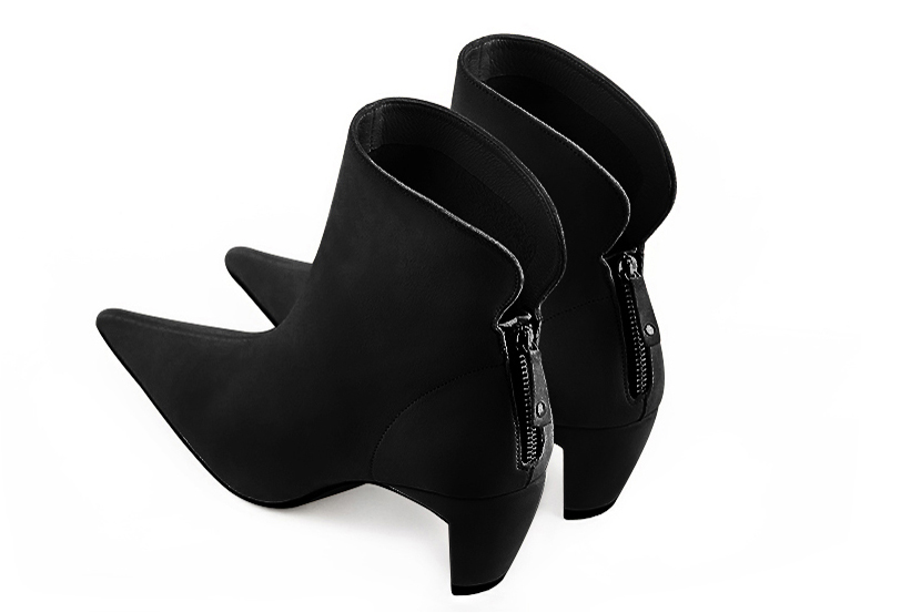 Matt black women's ankle boots with a zip at the back. Pointed toe. Low comma heels. Rear view - Florence KOOIJMAN